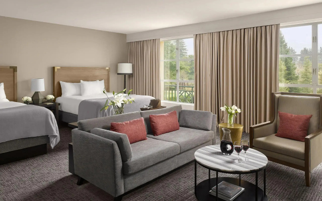 Premier Twin room