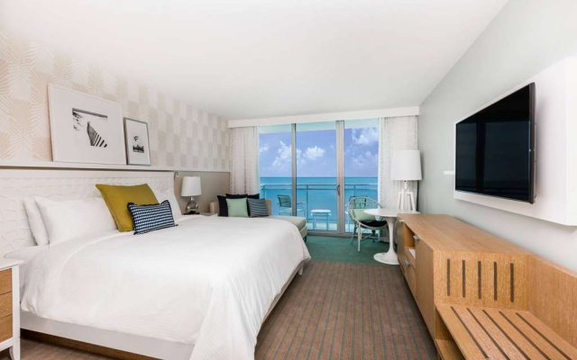 Grand Deluxe Double room Gulf View