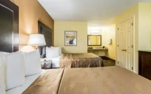 Quadruple room