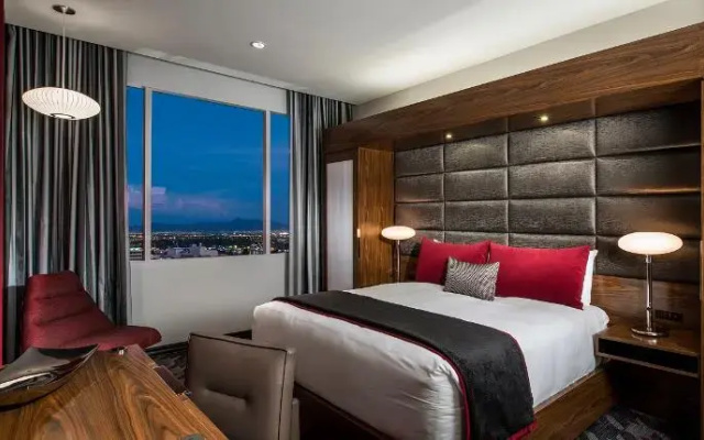 The D Double Suite