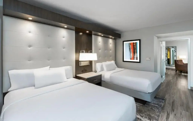 2-room Quadruple Suite