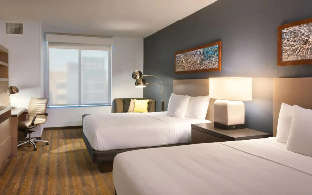 Den Quadruple room