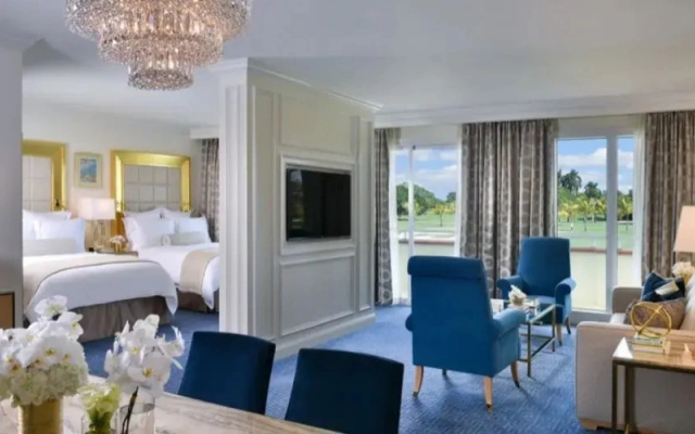 1 Bedroom Premier Spa Quadruple Suite