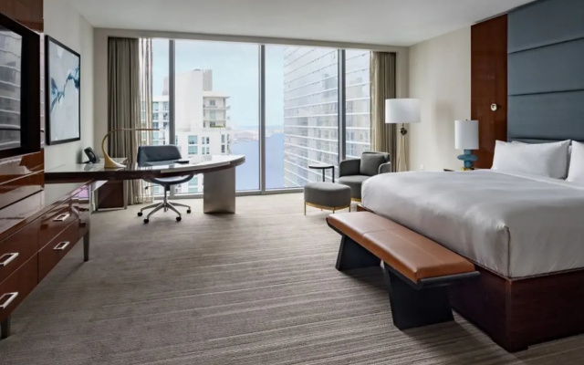 Executive room