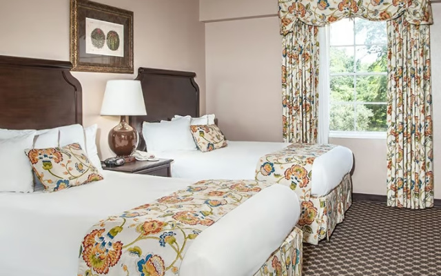 Classic Quadruple room
