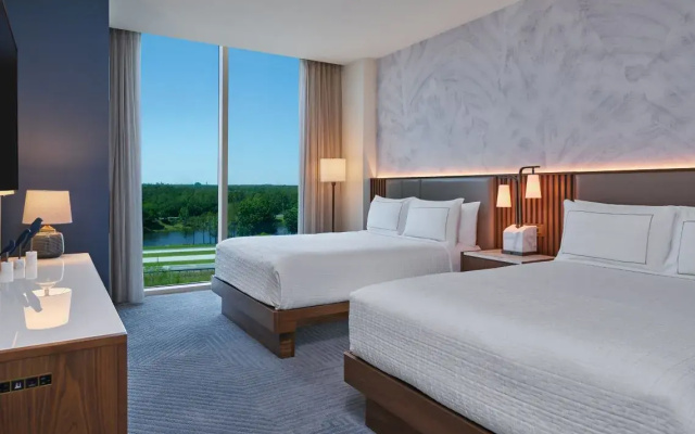 Signature Twin Suite