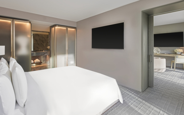1 Bedroom Gold Double Suite