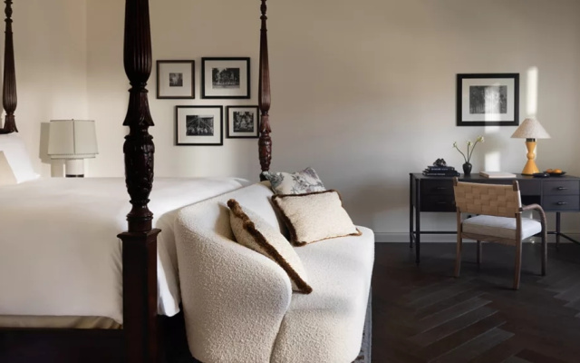 Royce Double Suite