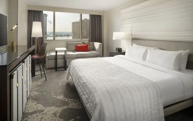 Superior Double room City or River View
