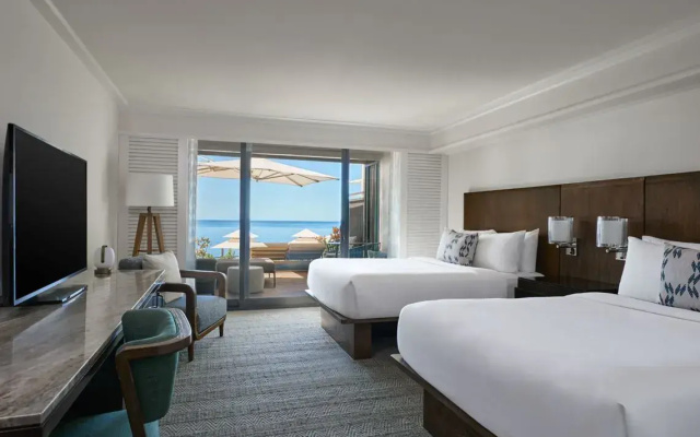 Premium Sundeck Quadruple room with ocean view