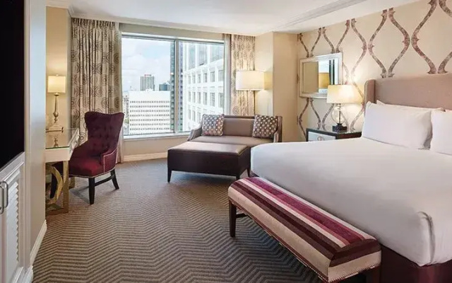 Deluxe Harrah's room