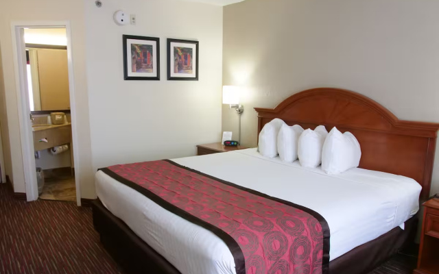 Deluxe Double Studio Suite