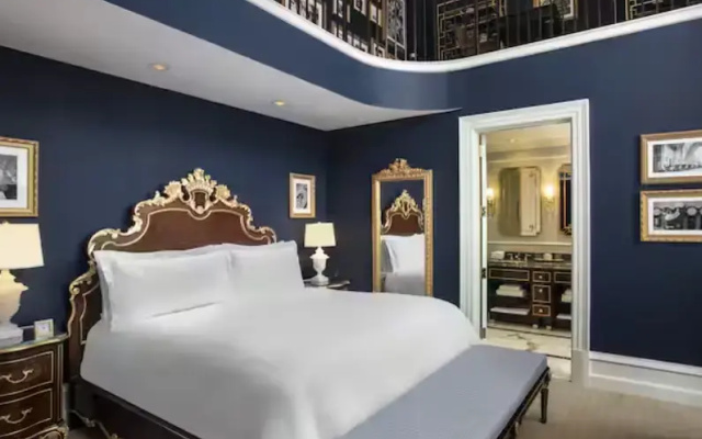 2 Bedrooms Bi Level Waldorf Townhouse