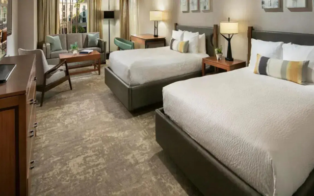 Deluxe Quadruple room