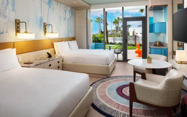 Poolside Patio Twin room