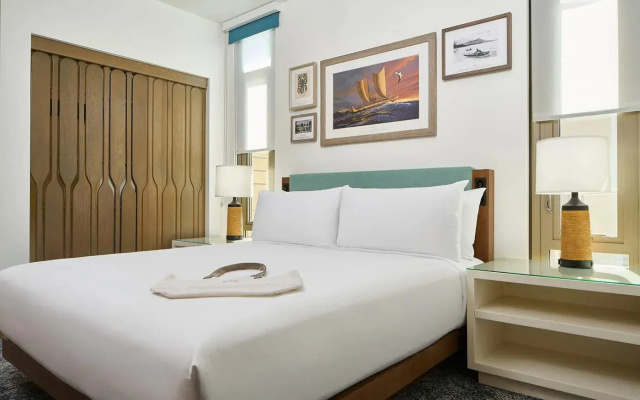 Coral Reef Penthouse Suite