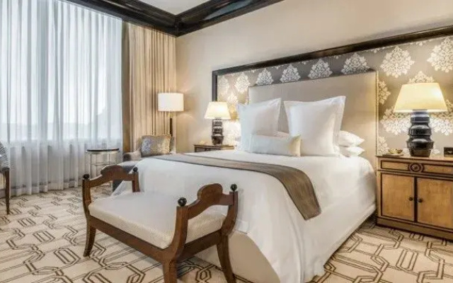 1 Bedroom Palace Sky Suite