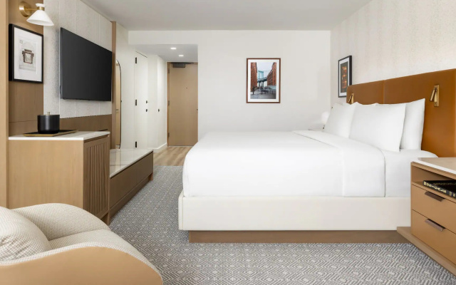 Room with city view