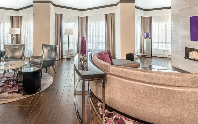 1 Bedroom Presidential Valley Tower Double Suite