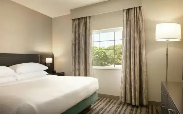 1 Bedroom Mobility Accessible Double Suite