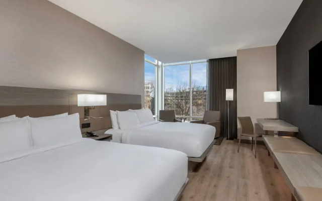 Larger Twin Guest room