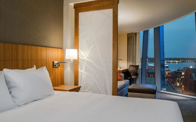 Specialty Double room with street view