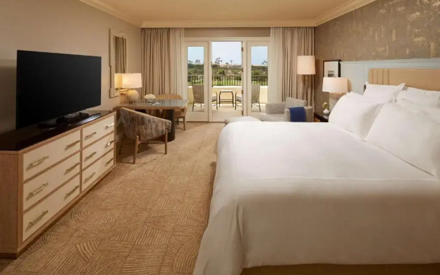 Deluxe Quadruple room with resort view