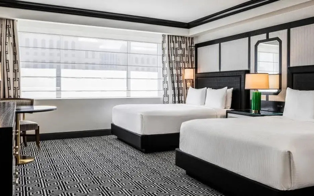 Colosseum Quadruple Deluxe room