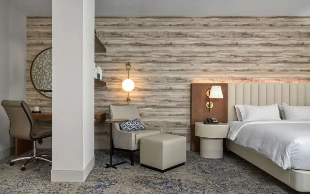 1 Bedroom Deluxe Double Suite