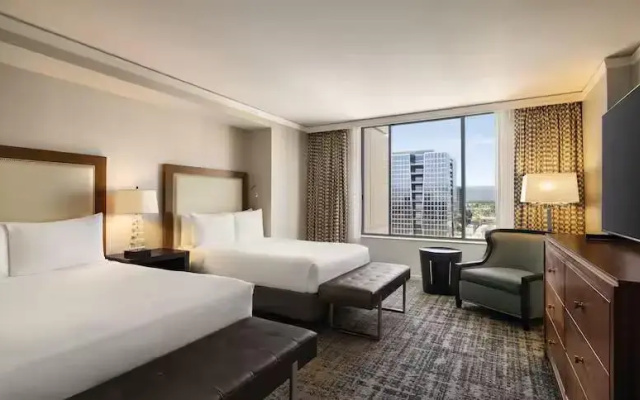 1 Bedroom Quadruple Suite with pool view