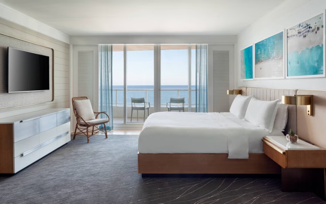 1 Bedroom Double Suite with balcony and oceanfront