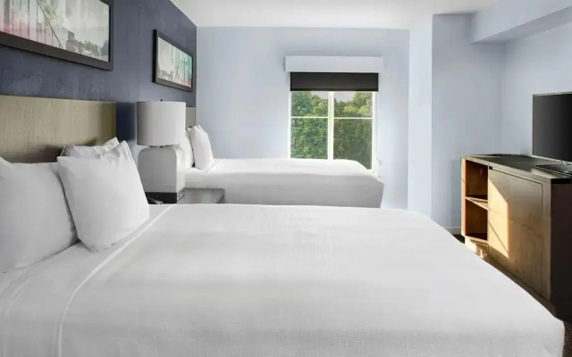 1 Bedroom Quadruple Suite