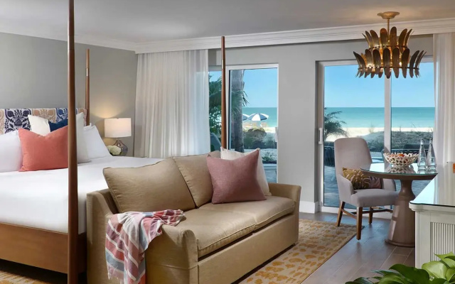 Lanai with partial view