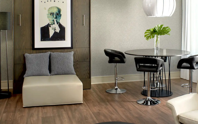 Marquee Suite