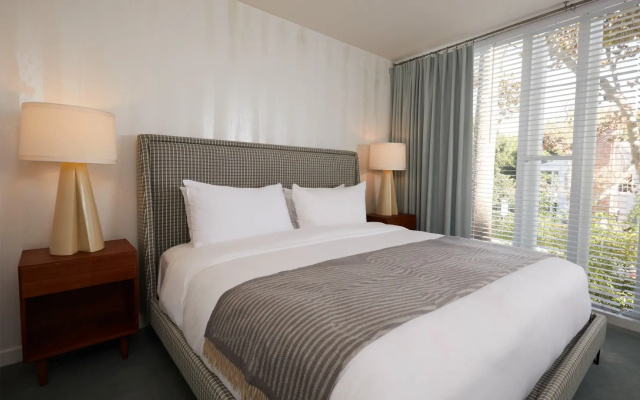 1 Bedroom Double Suite