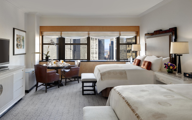 Luxury Towers Accessible Quadruple room