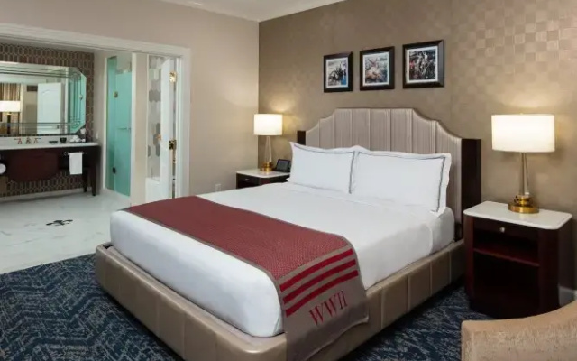 Truman Double Suite