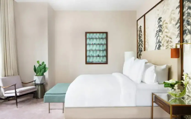 Empire Double Suite