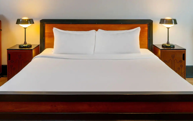 1 Bedroom Double Suite