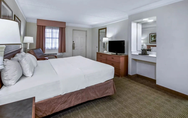 Deluxe Mobility Accessible room