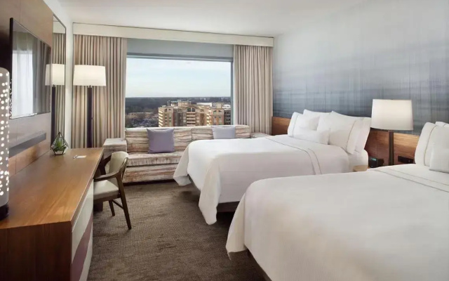 Deluxe High Floor room