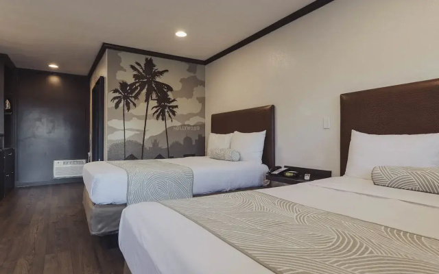 Classic Quadruple room