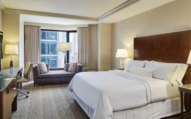 Deluxe Club room with river view