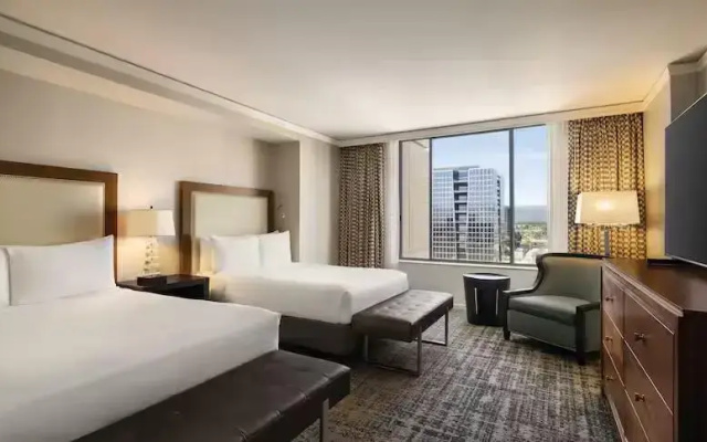 1 Bedroom Accessible Double Suite