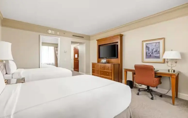 Deluxe Accessible Quadruple room