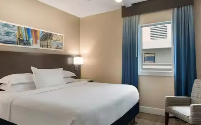1 Bedroom Accessible Suite