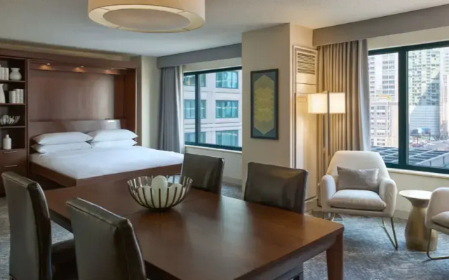 Burnham Suite