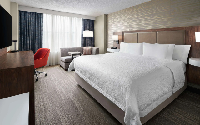 Corner Accessible Double Suite