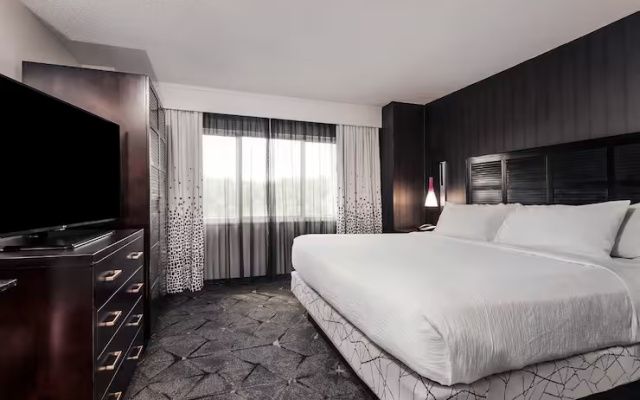 3 Rooms Premium Quadruple Suite
