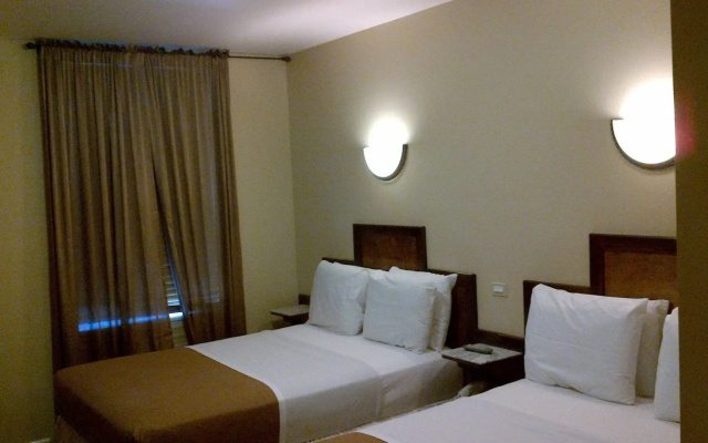 Quadruple room